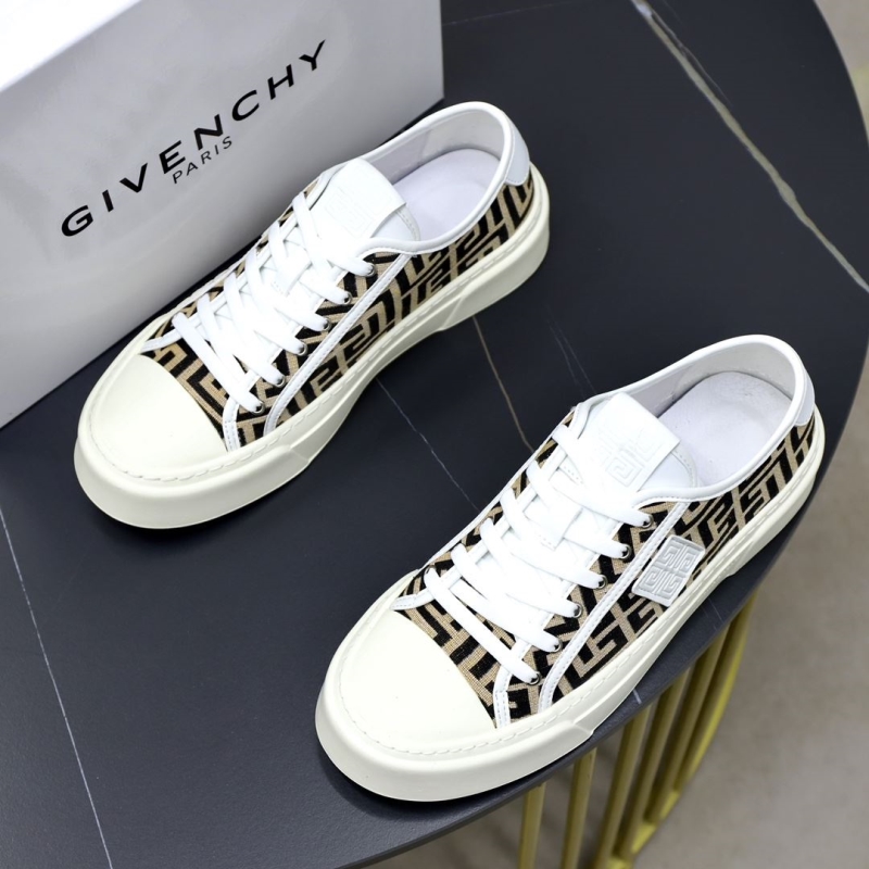 Givenchy Sneakers